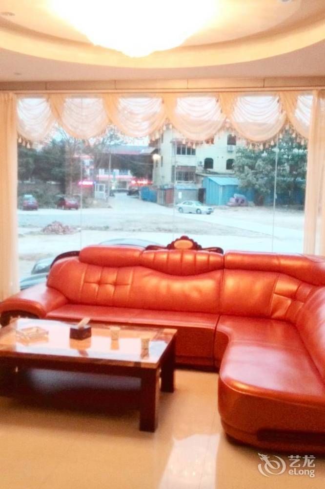 Guilin Tianyi Business Hotel Kültér fotó